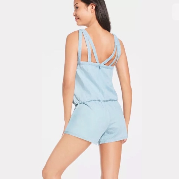 FABLETICS Liza Romper ORIG $54.95 - NWT - Picture 3 of 7